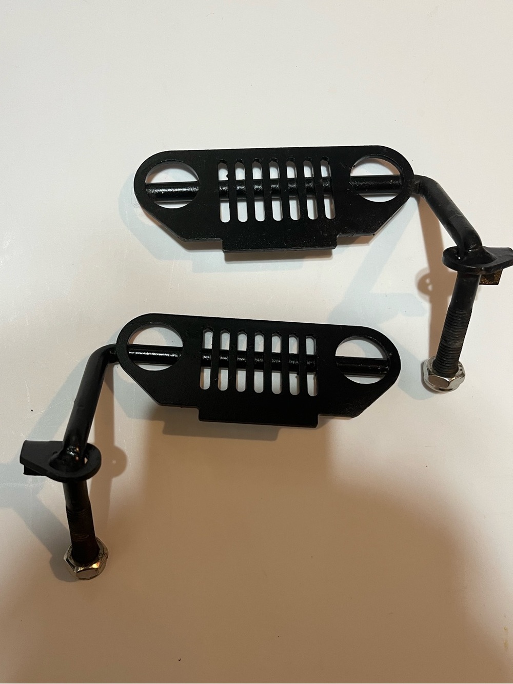 Jeep door hinge footrests